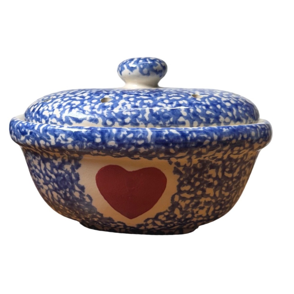 Blue White Sponge Ware Ceramic Garlic Keeper Red Heart Ventilated Lid Crock